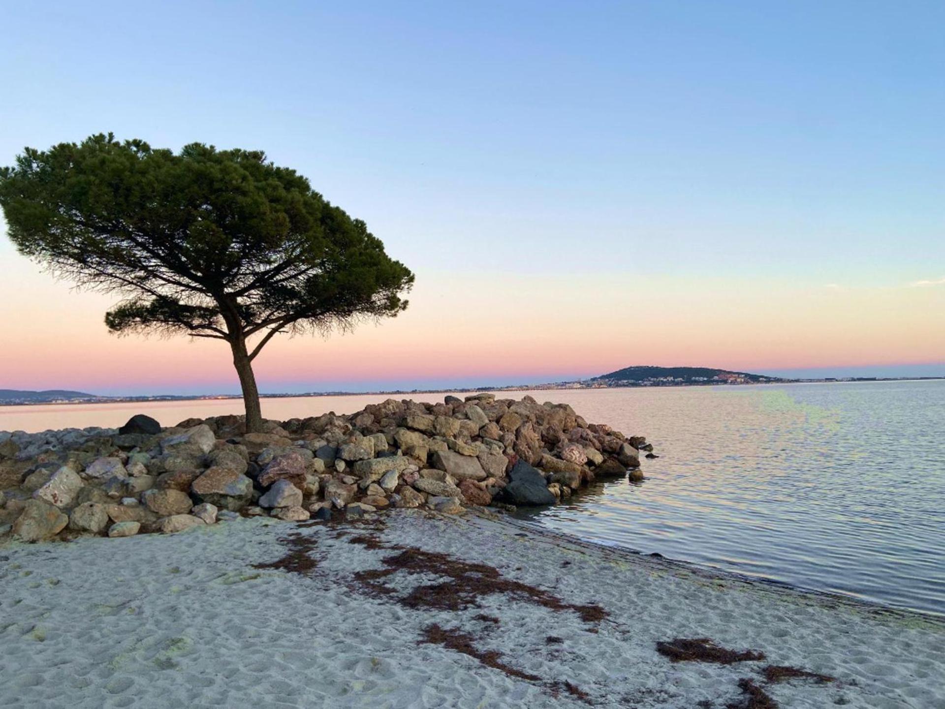 Romantic Maison De Pecheur Sparkling Sea Views Мезе Экстерьер фото